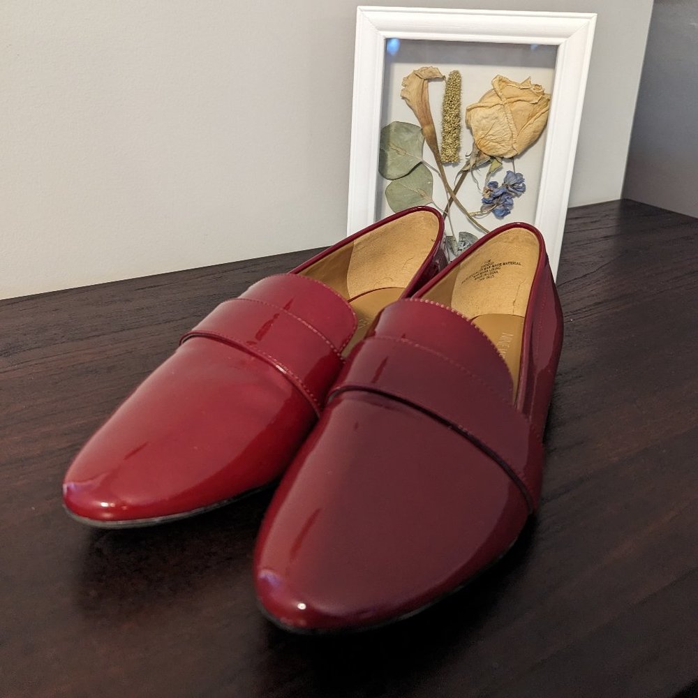Women's Nine West Size 11 Red Zindelo Flats